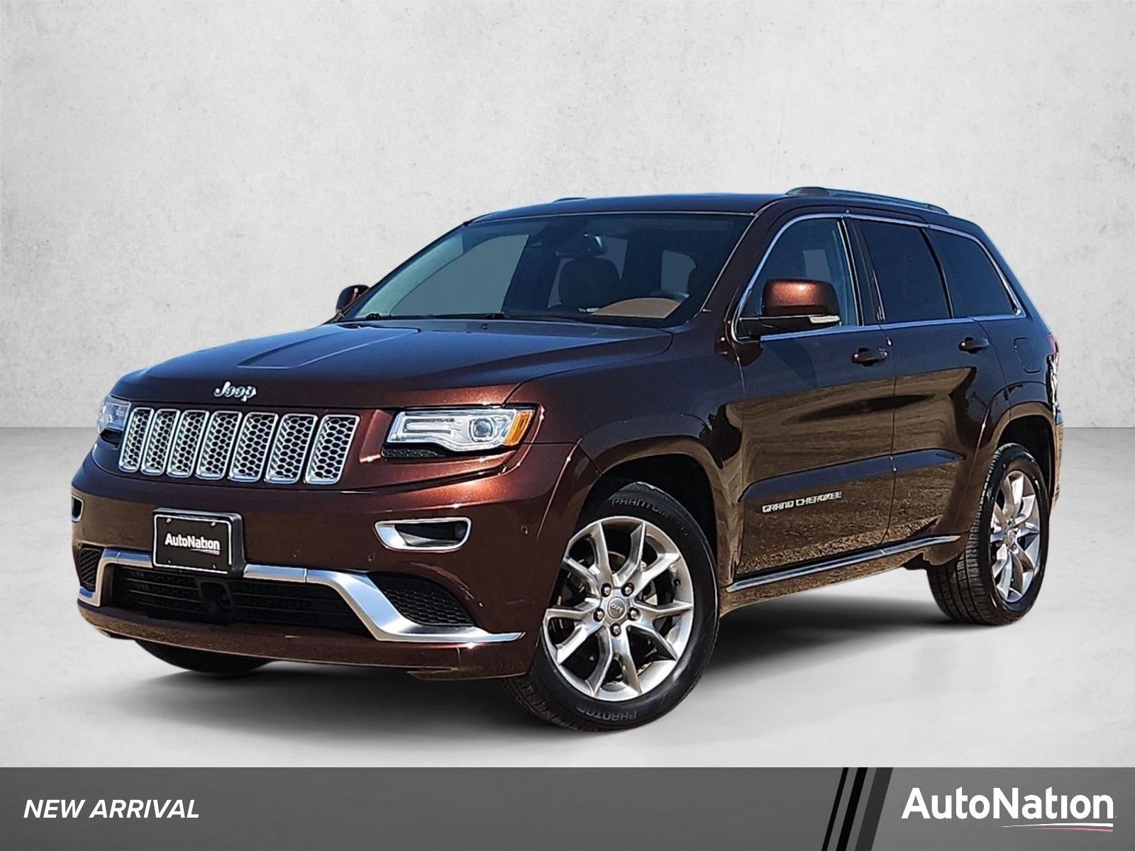 2015 Jeep Grand Cherokee Summit's photo