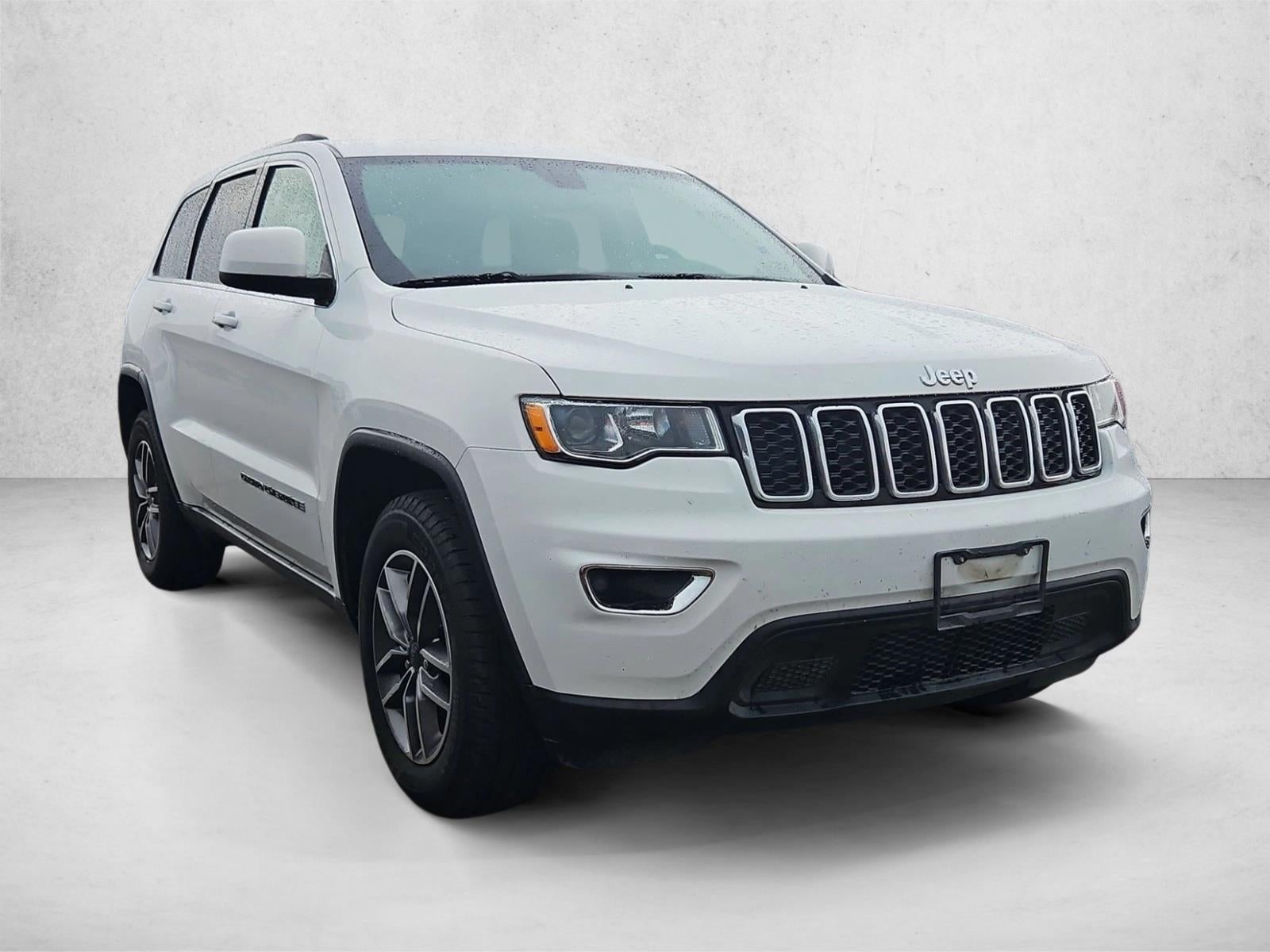 2020 Jeep Grand Cherokee Laredo E