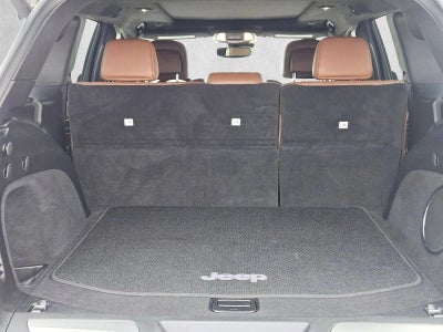 2020 Jeep Grand Cherokee Summit