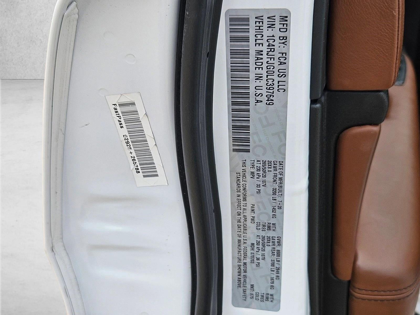 2020 Jeep Grand Cherokee Summit