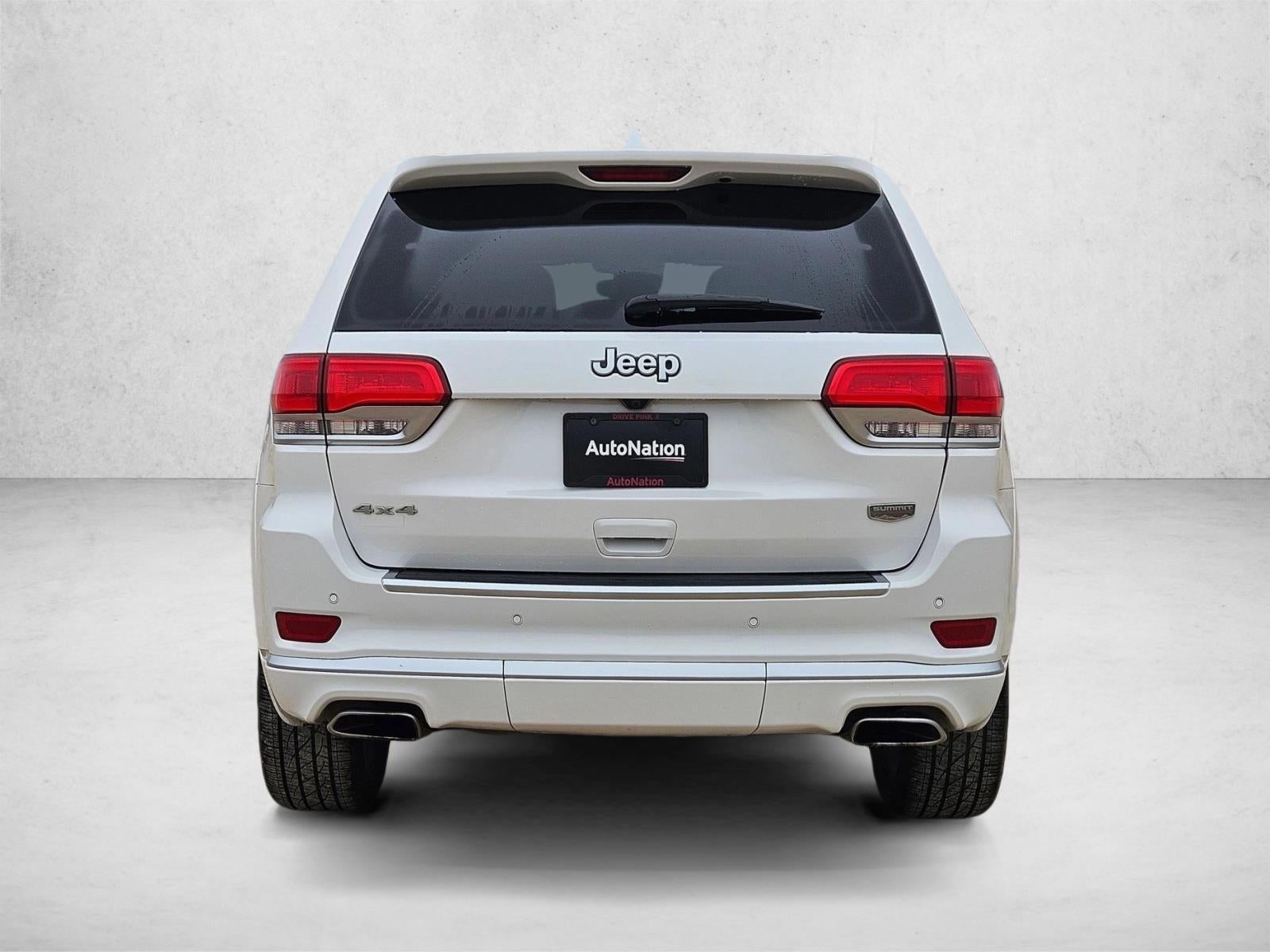 2020 Jeep Grand Cherokee Summit