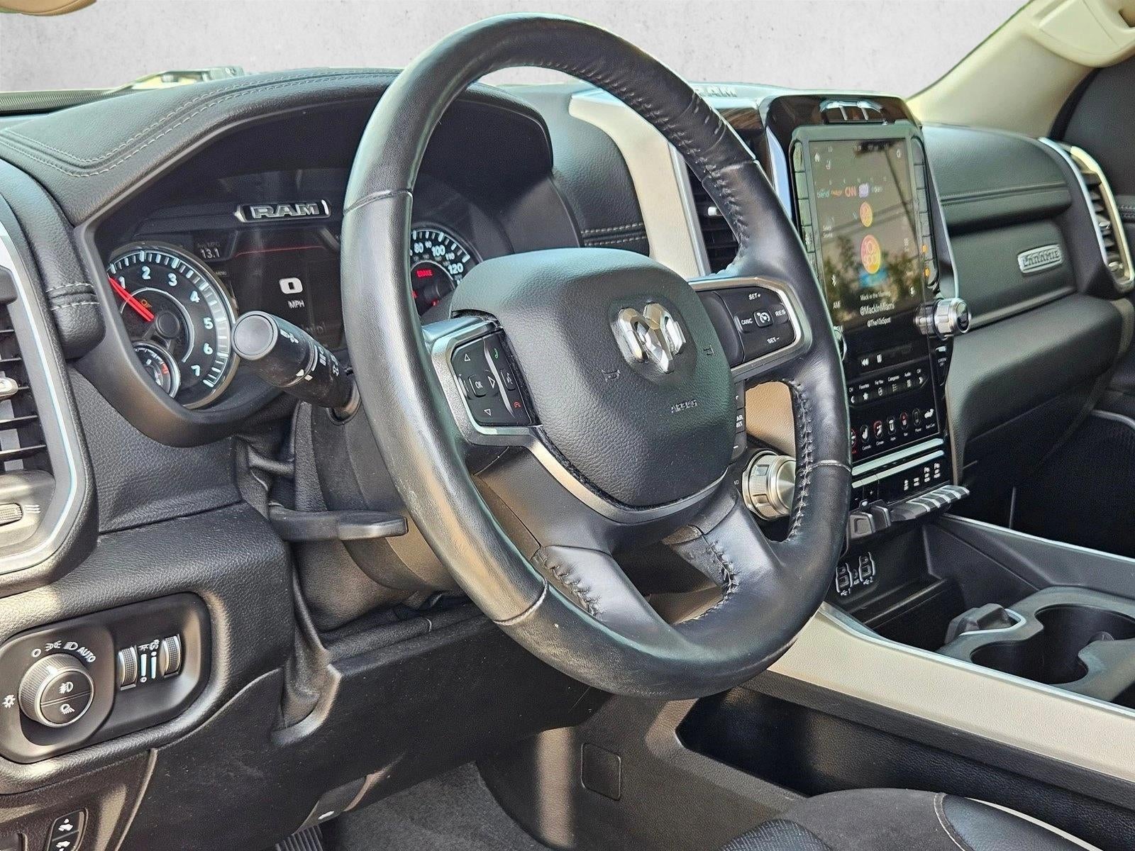 2020 RAM 1500 Laramie Crew Cab 4x4 5'7" Box