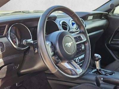 2015 Ford Mustang V6