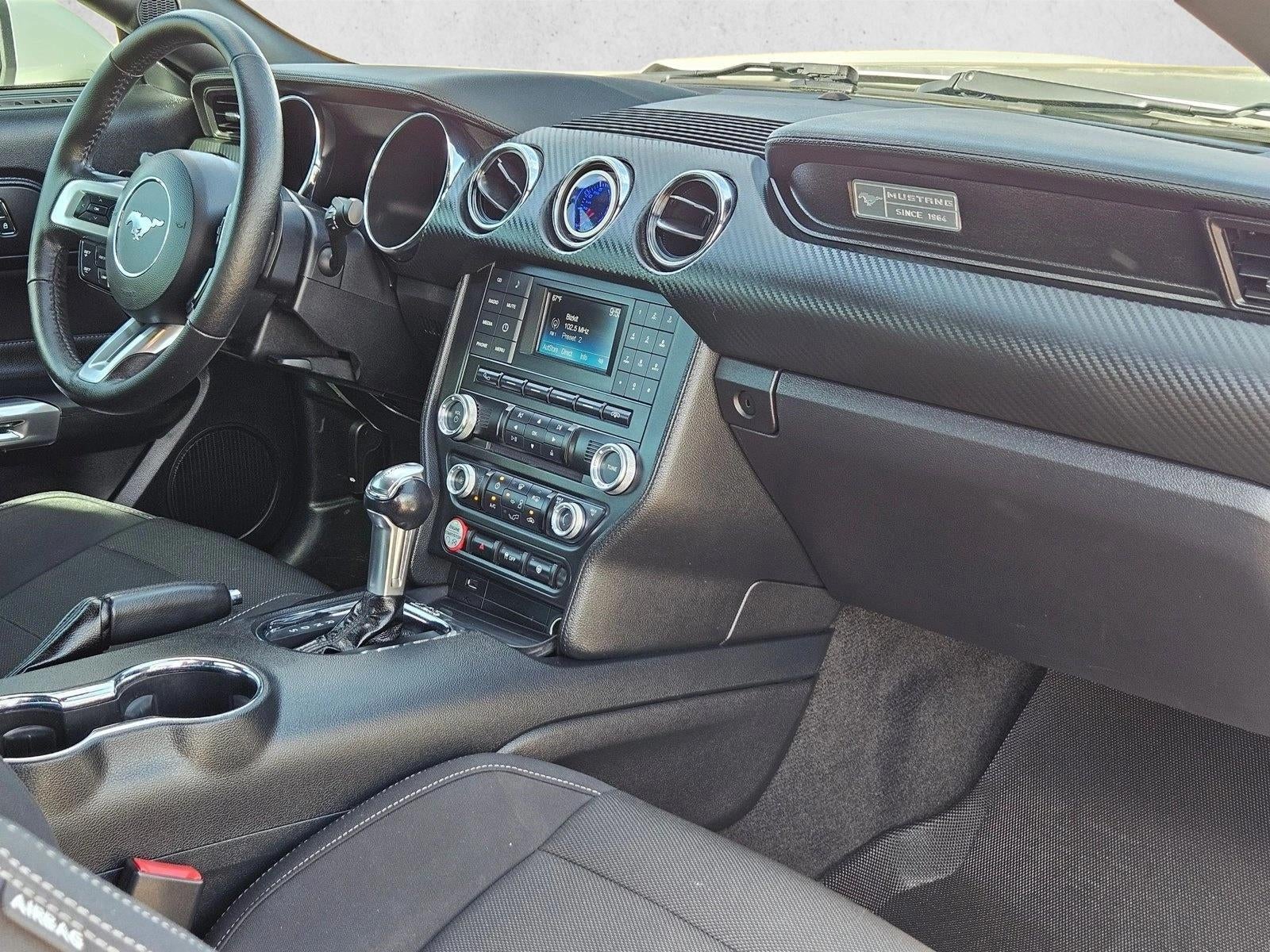 2015 Ford Mustang V6