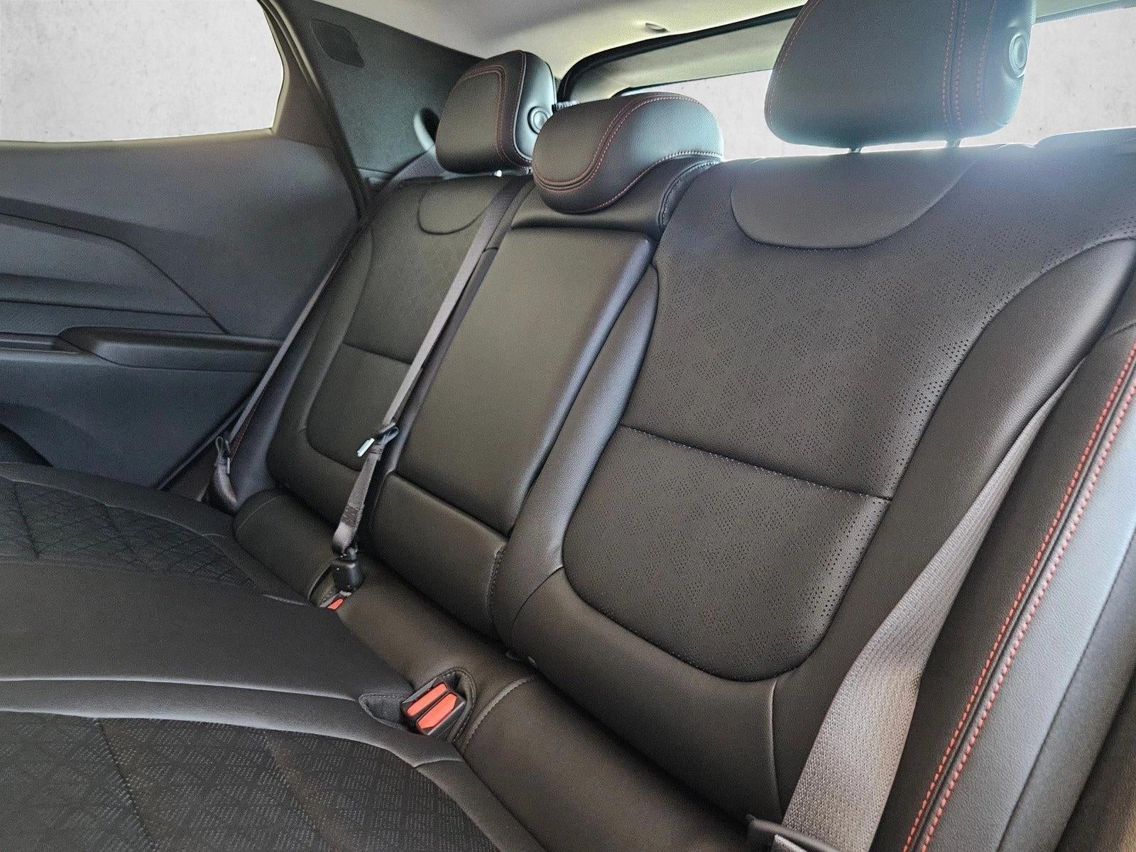 2027 Chevrolet Bolt RS - Photo 14
