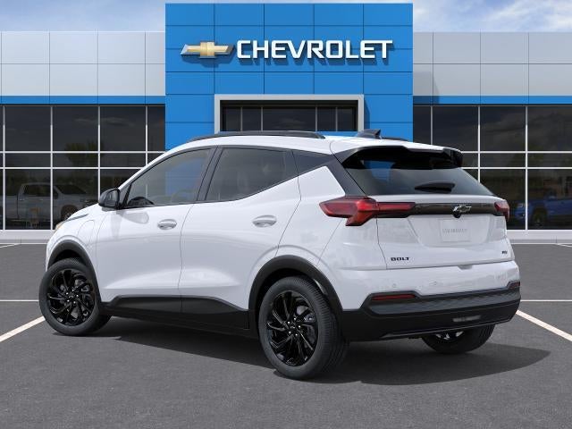 2027 Chevrolet Bolt RS - Photo 18