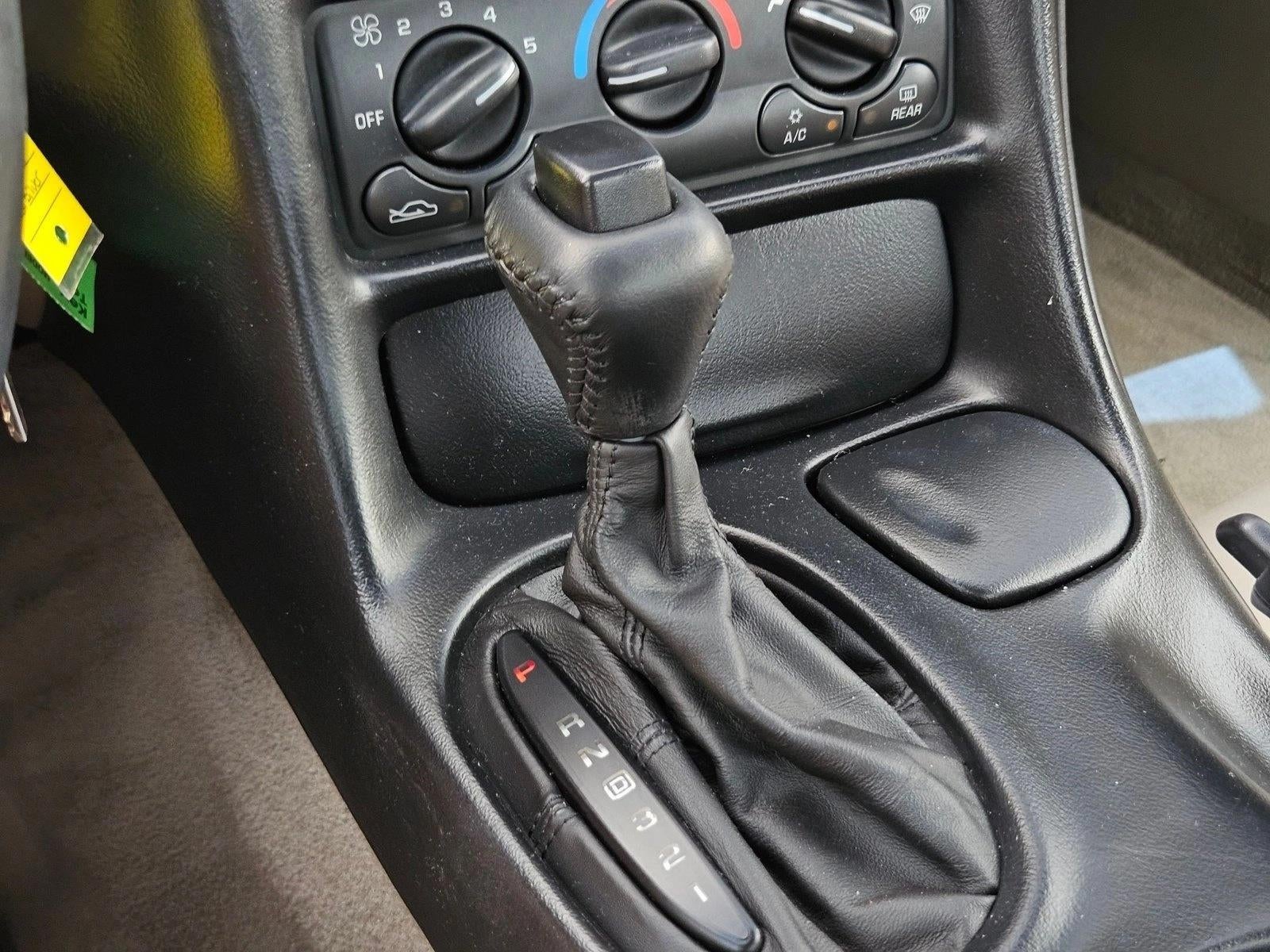 2001 Chevrolet Corvette Base