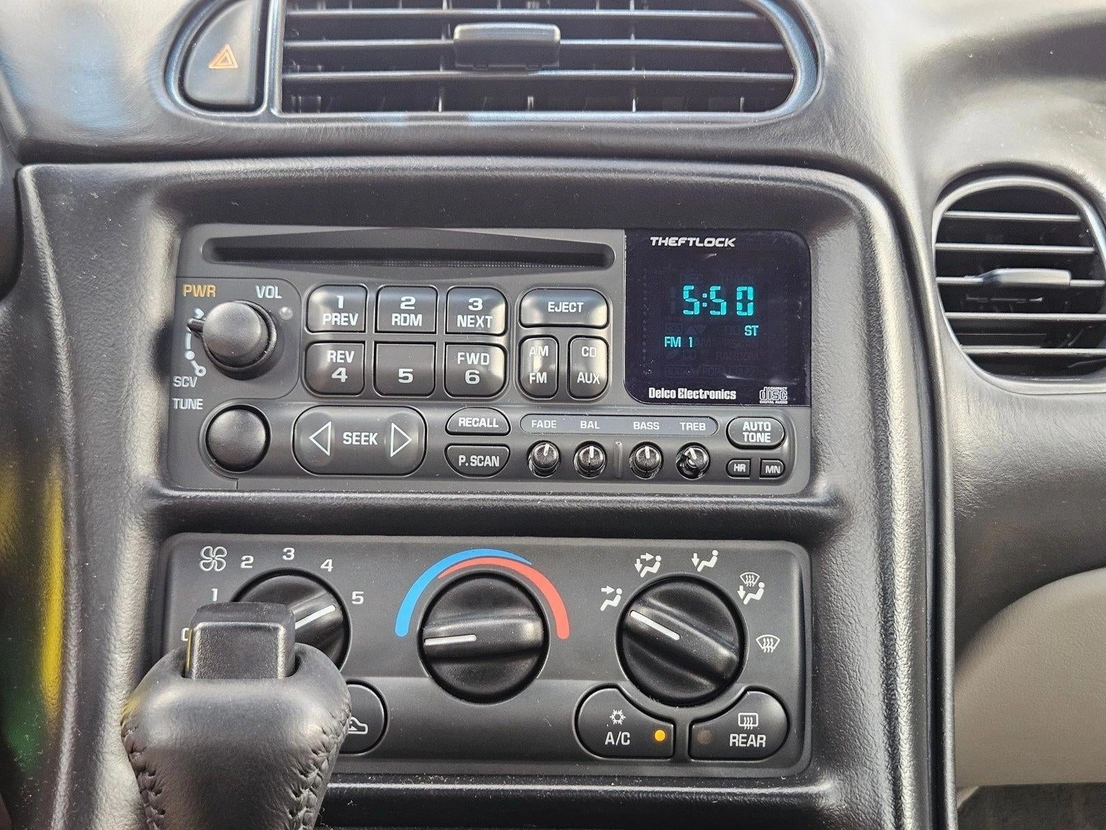 2001 Chevrolet Corvette Base