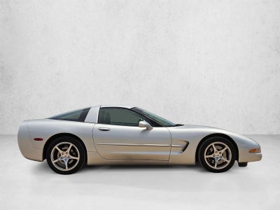 2001 Chevrolet Corvette Base