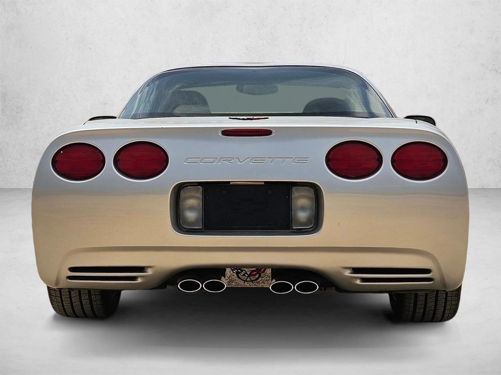2001 Chevrolet Corvette Base
