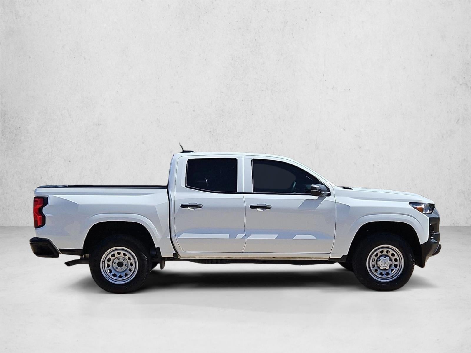 2024 Chevrolet Colorado WT