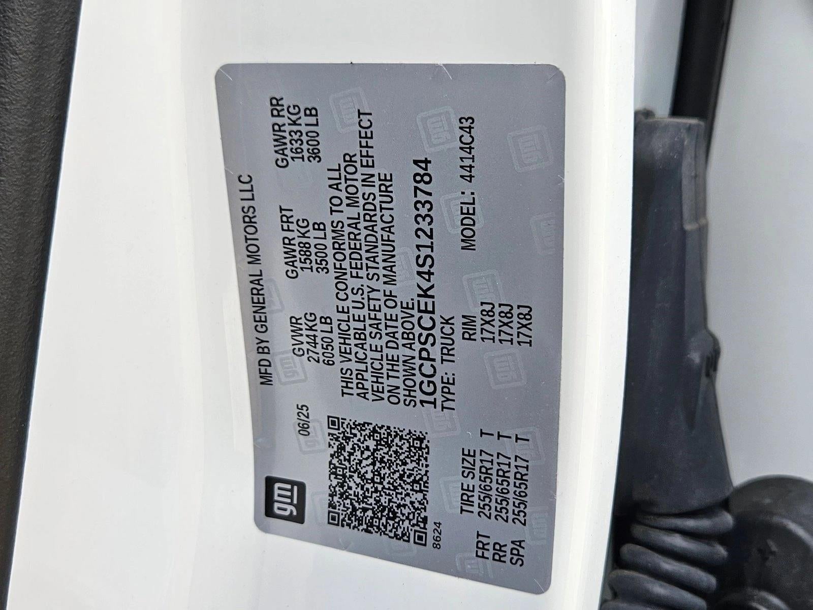 2025 Chevrolet Colorado WT/LT