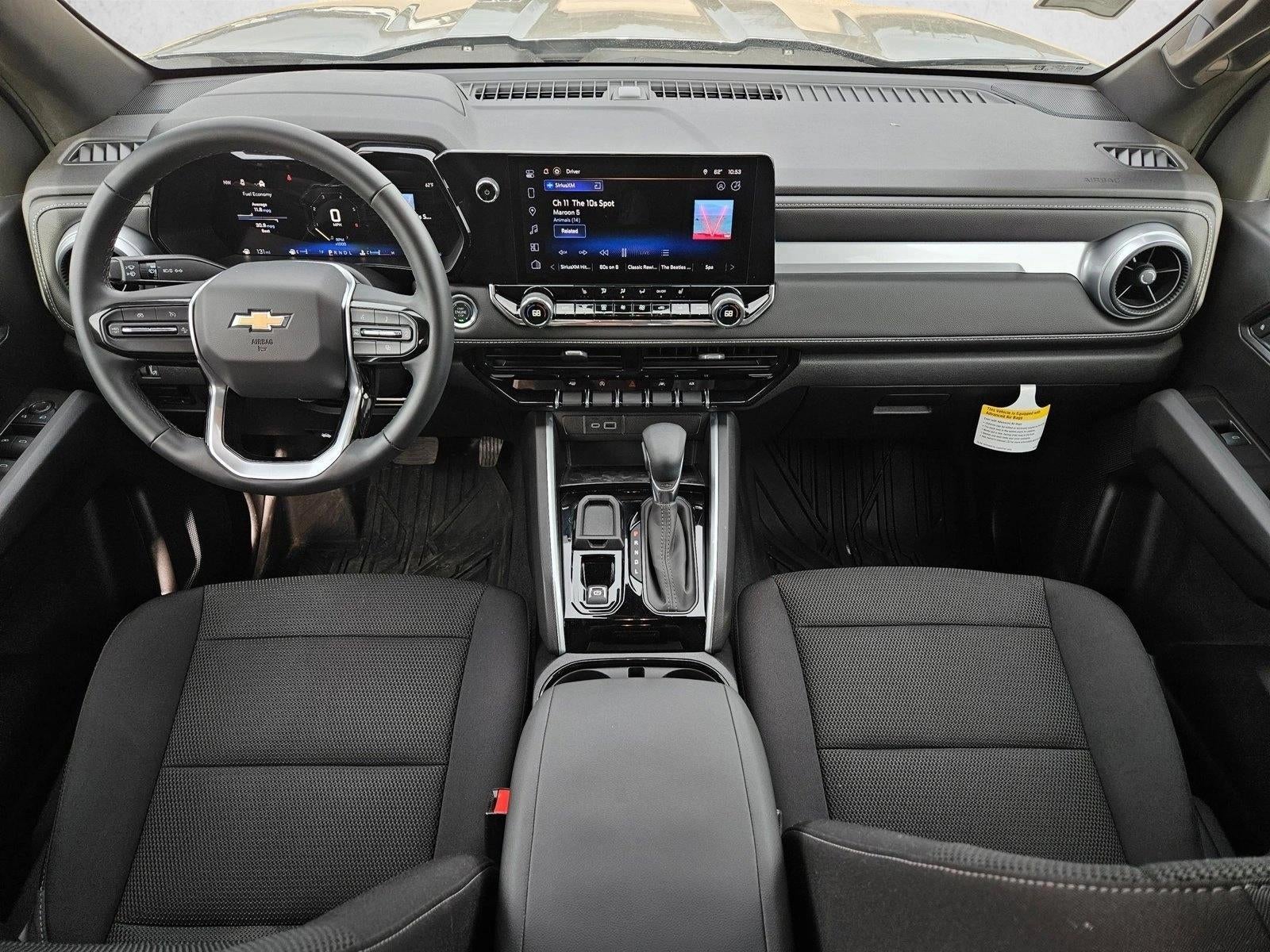 2025 Chevrolet Colorado WT/LT