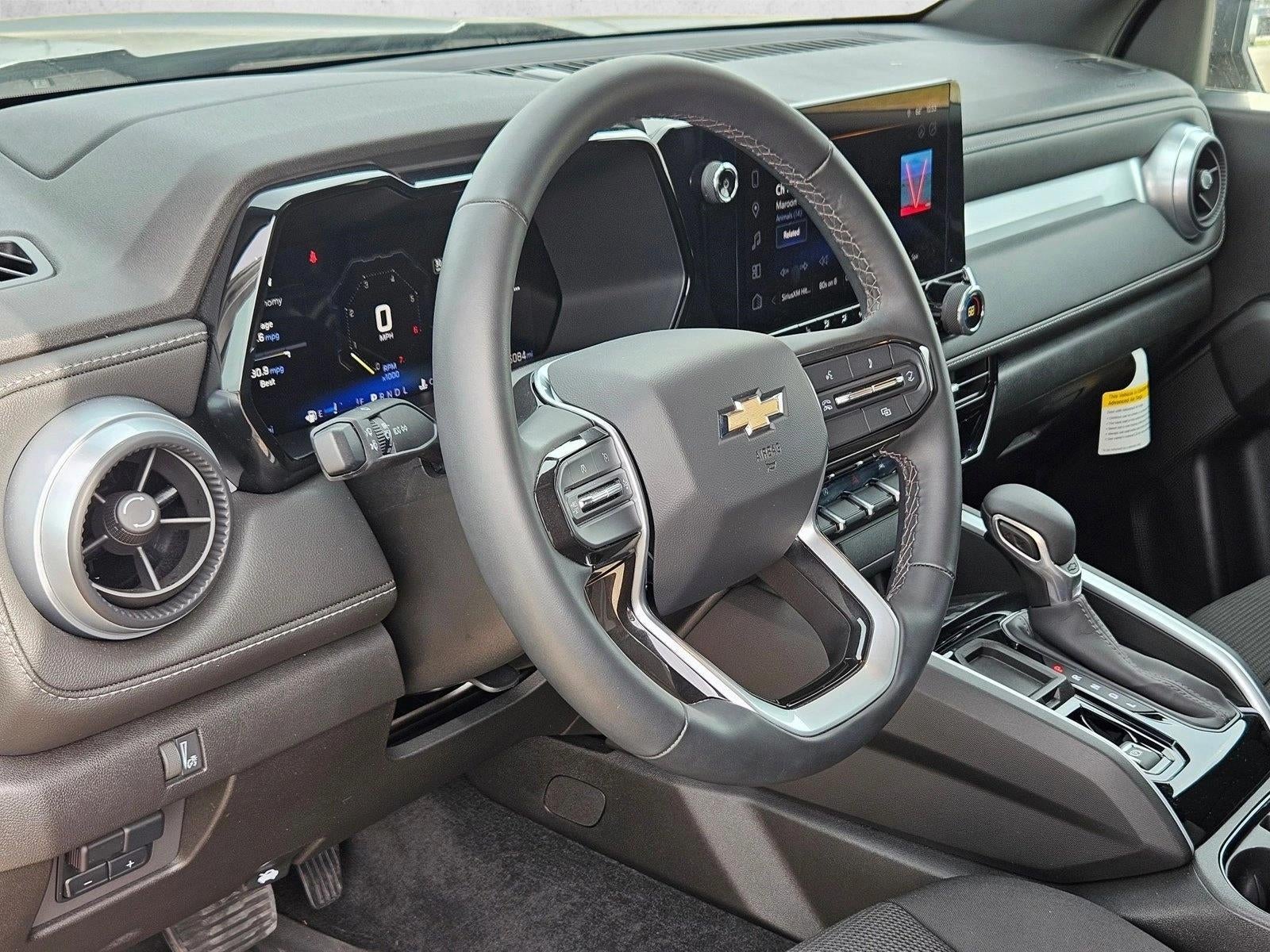 2025 Chevrolet Colorado WT/LT