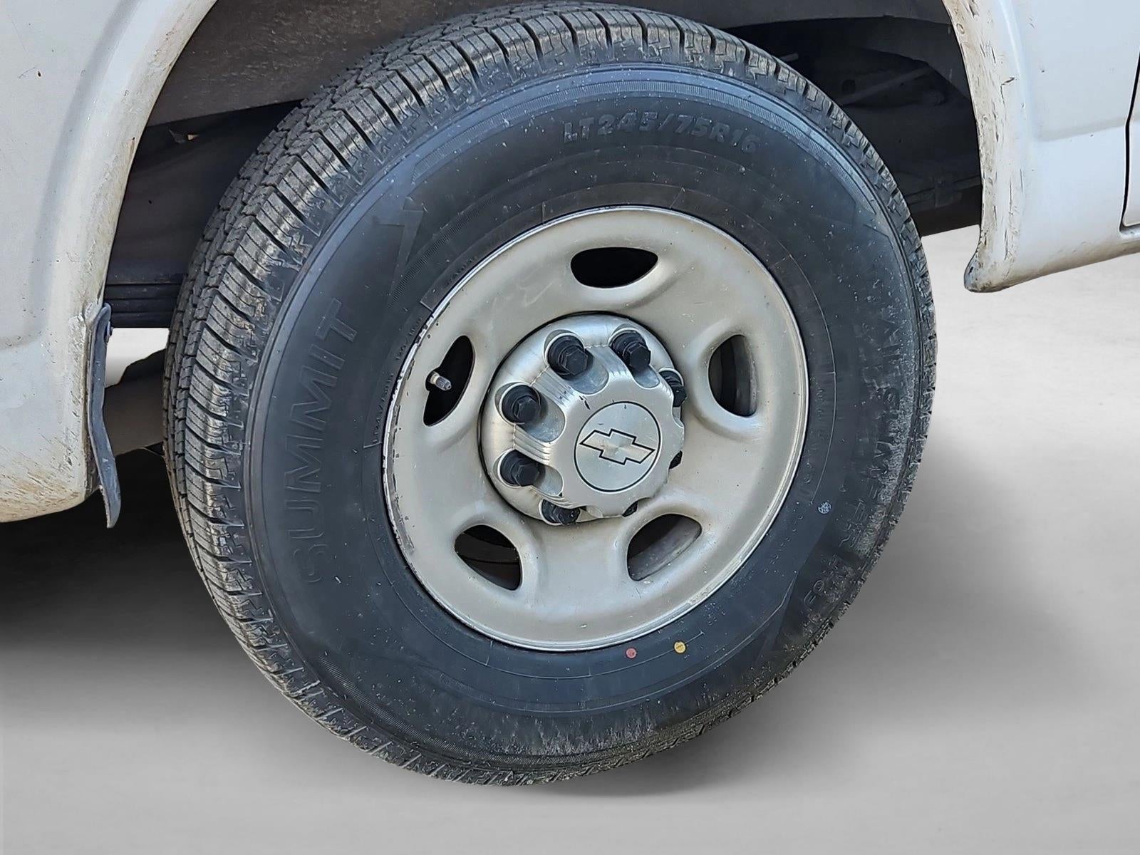 2017 Chevrolet Express Cargo 2500 Base