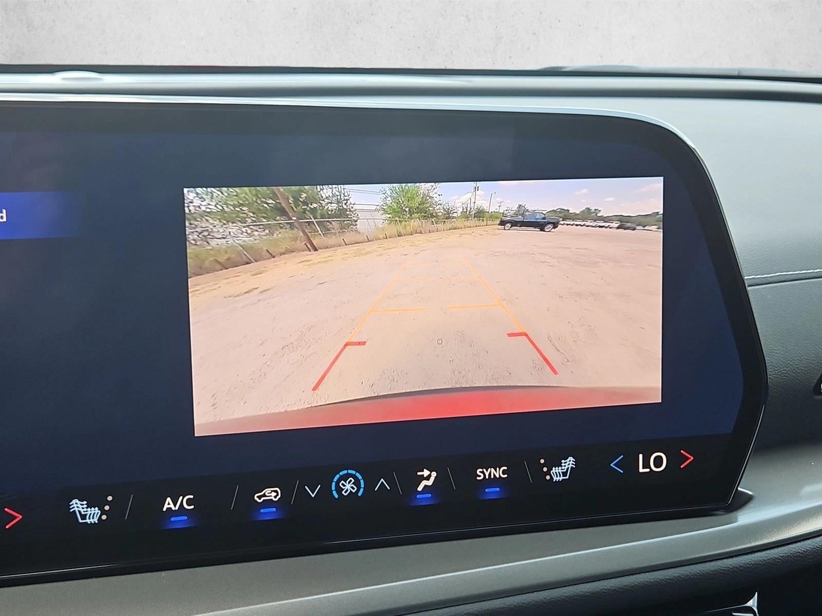 2027 Chevrolet Traverse LT - Photo 13