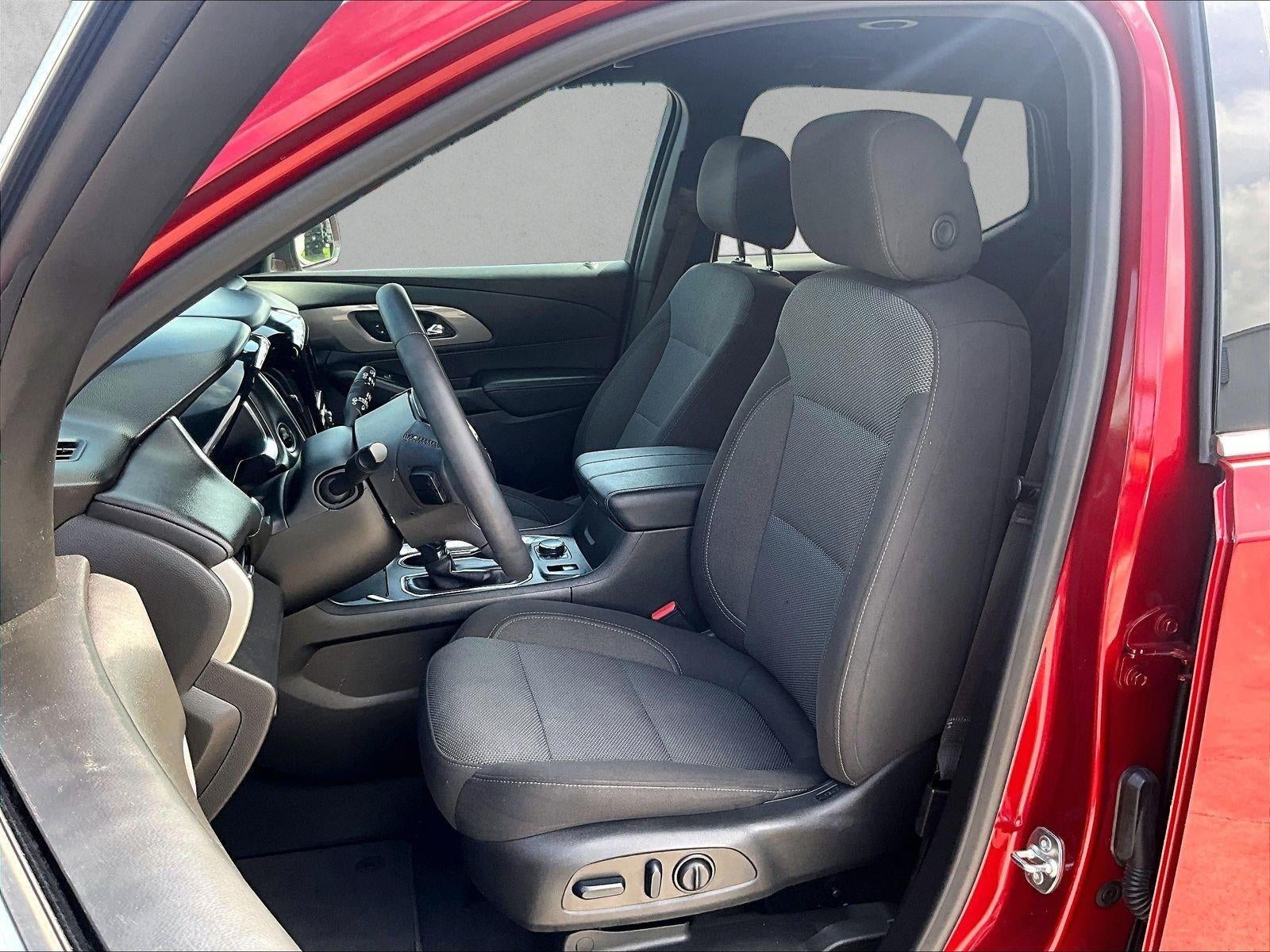2024 Chevrolet Traverse Limited LT Cloth