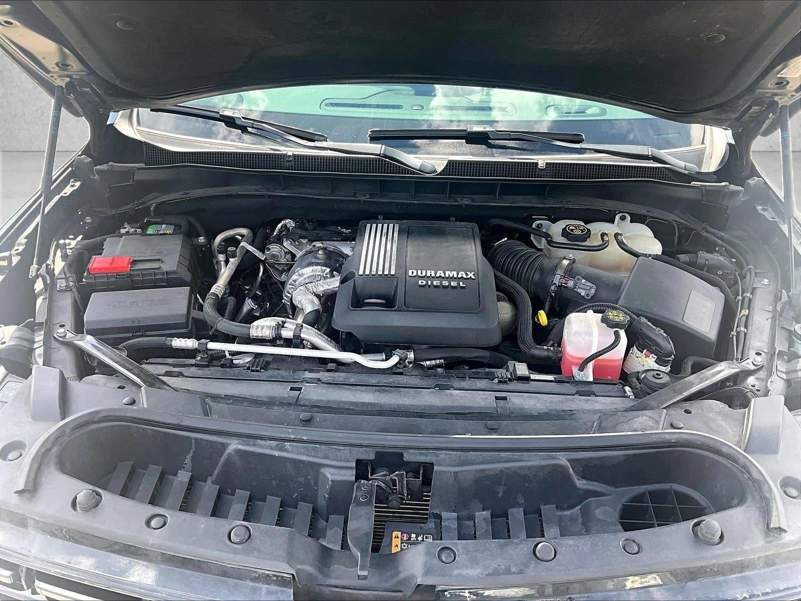 2023 Chevrolet Suburban RST