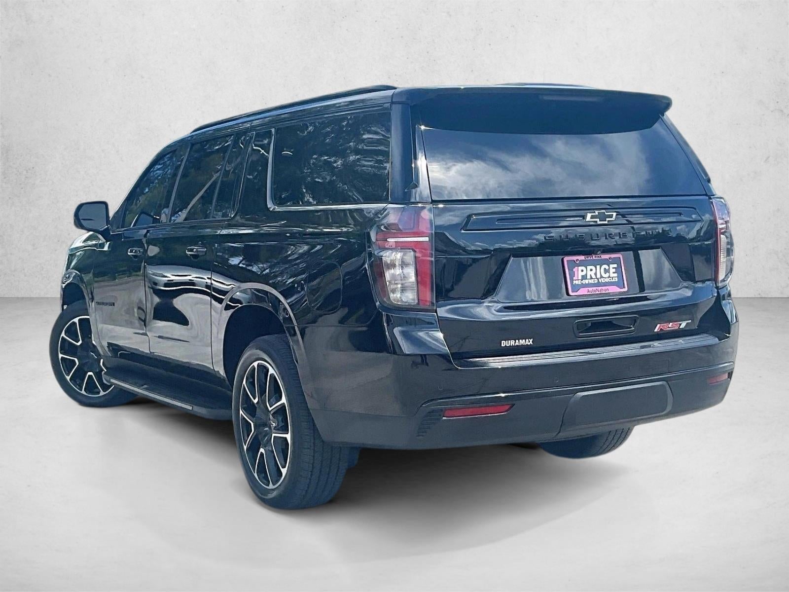2023 Chevrolet Suburban RST