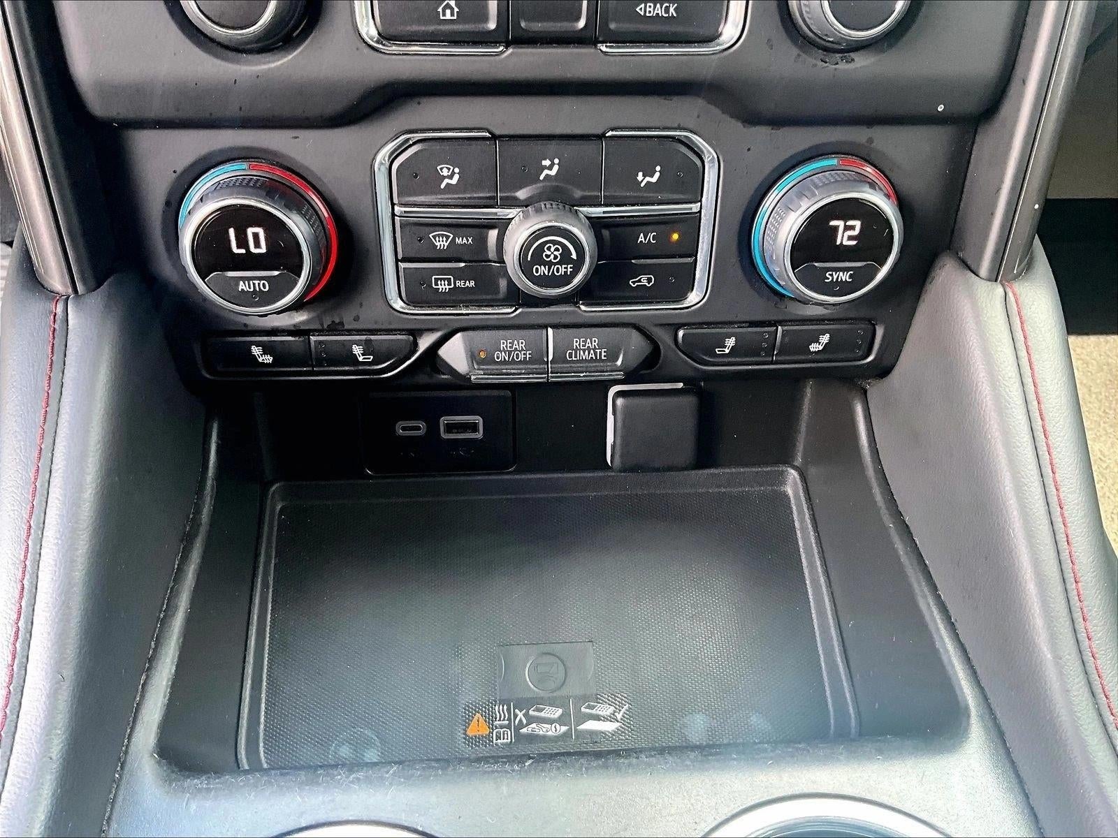 2023 Chevrolet Suburban RST