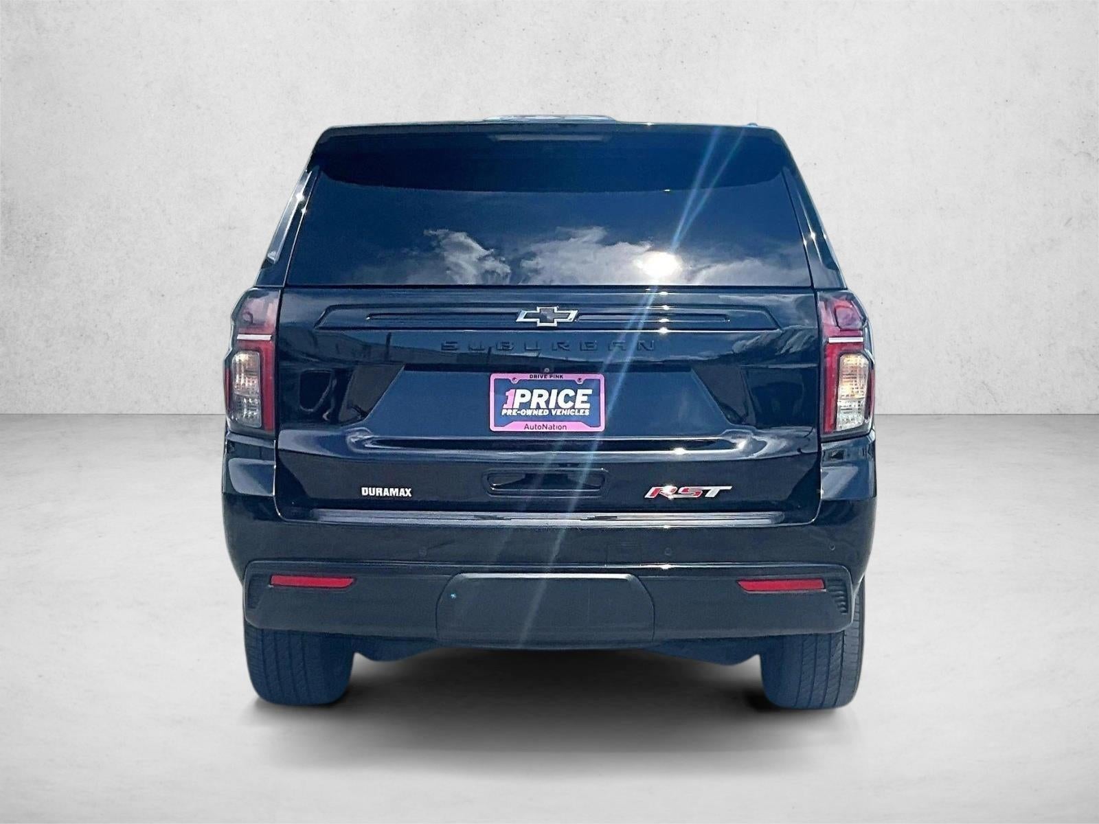 2023 Chevrolet Suburban RST