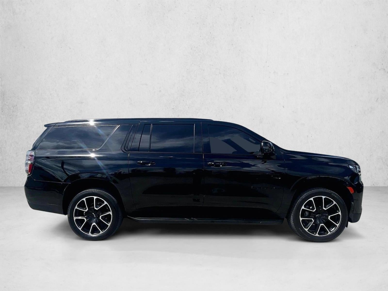 2023 Chevrolet Suburban RST