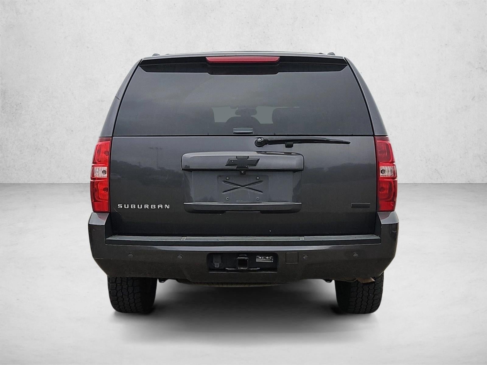 2011 Chevrolet Suburban LT