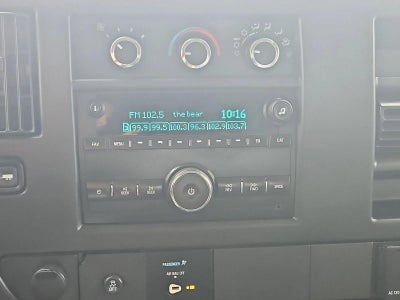 2017 GMC Savana Cargo 2500 Base