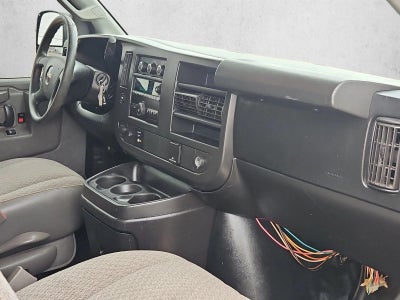 2017 GMC Savana Cargo 2500 Base