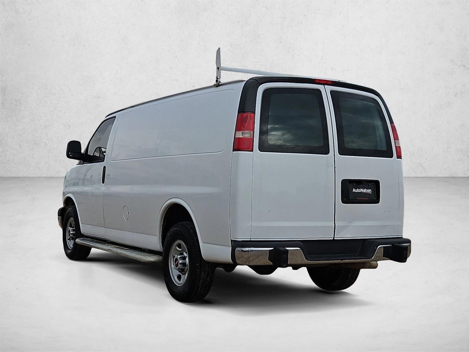 2017 GMC Savana Cargo 2500 Base