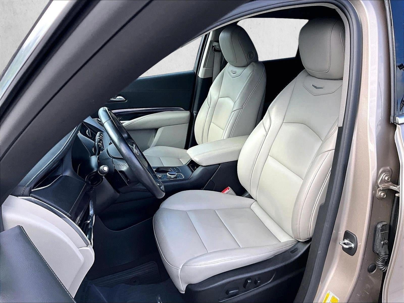 2023 Cadillac XT4 Luxury