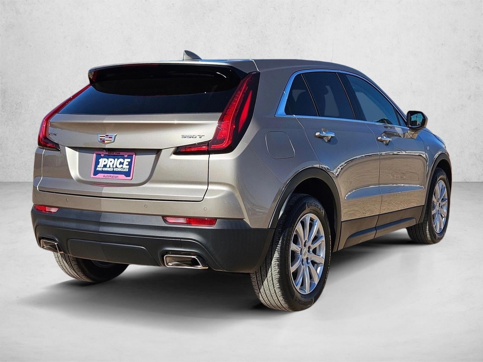 2023 Cadillac XT4 Luxury