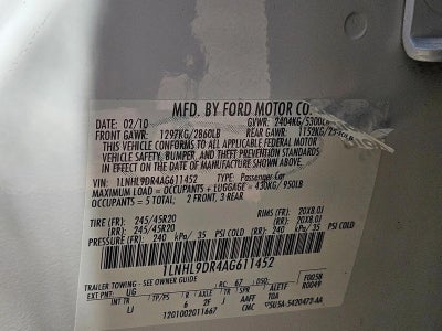 2010 Lincoln MKS Base