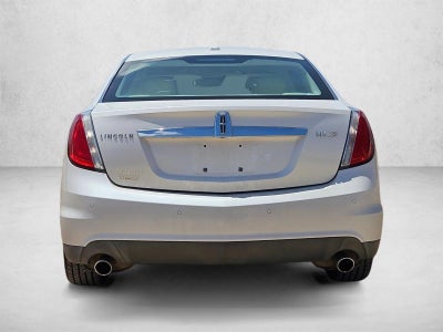 2010 Lincoln MKS Base
