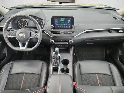 2022 Nissan Altima SR FWD