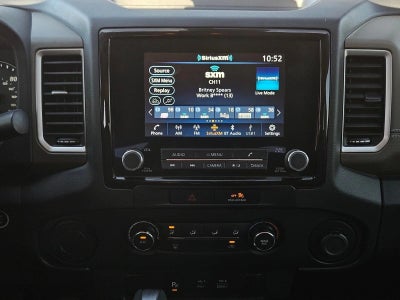 2022 Nissan Frontier Crew Cab SV 4x2