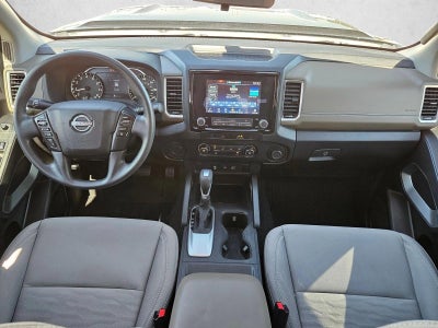 2022 Nissan Frontier Crew Cab SV 4x2
