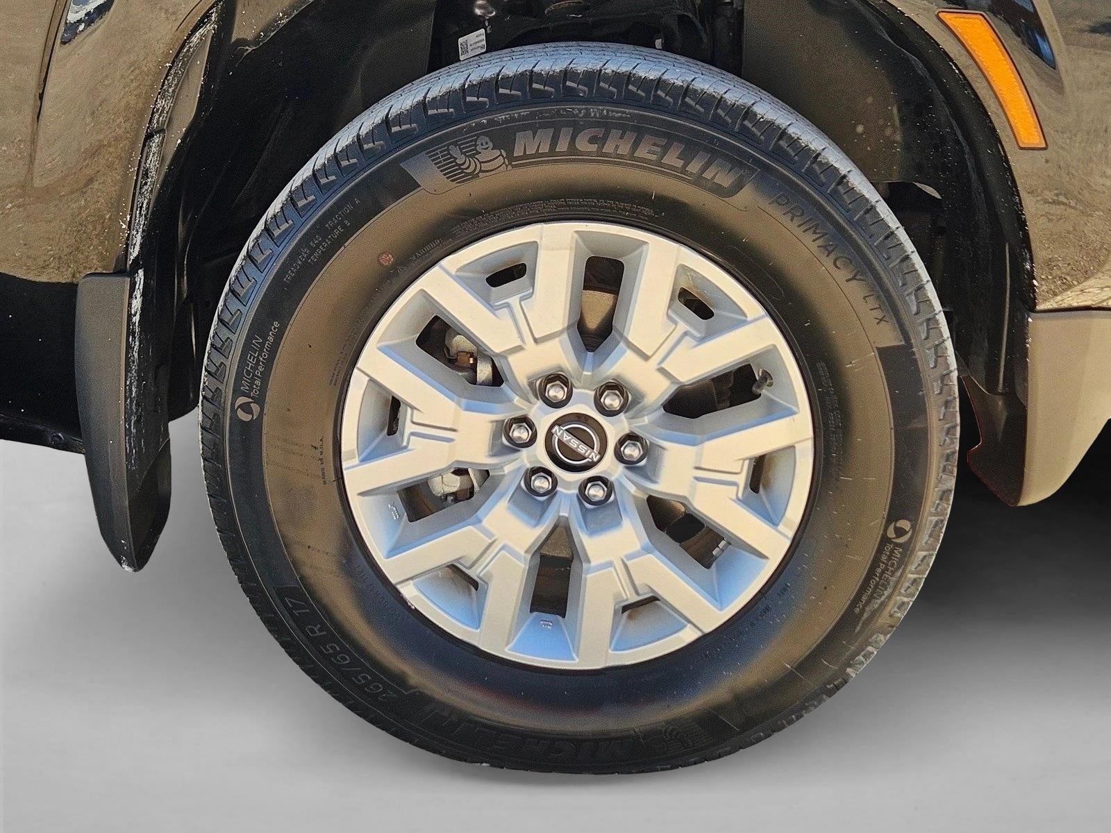2022 Nissan Frontier Crew Cab SV 4x2