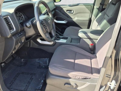 2024 Nissan Frontier Crew Cab SV 4x2