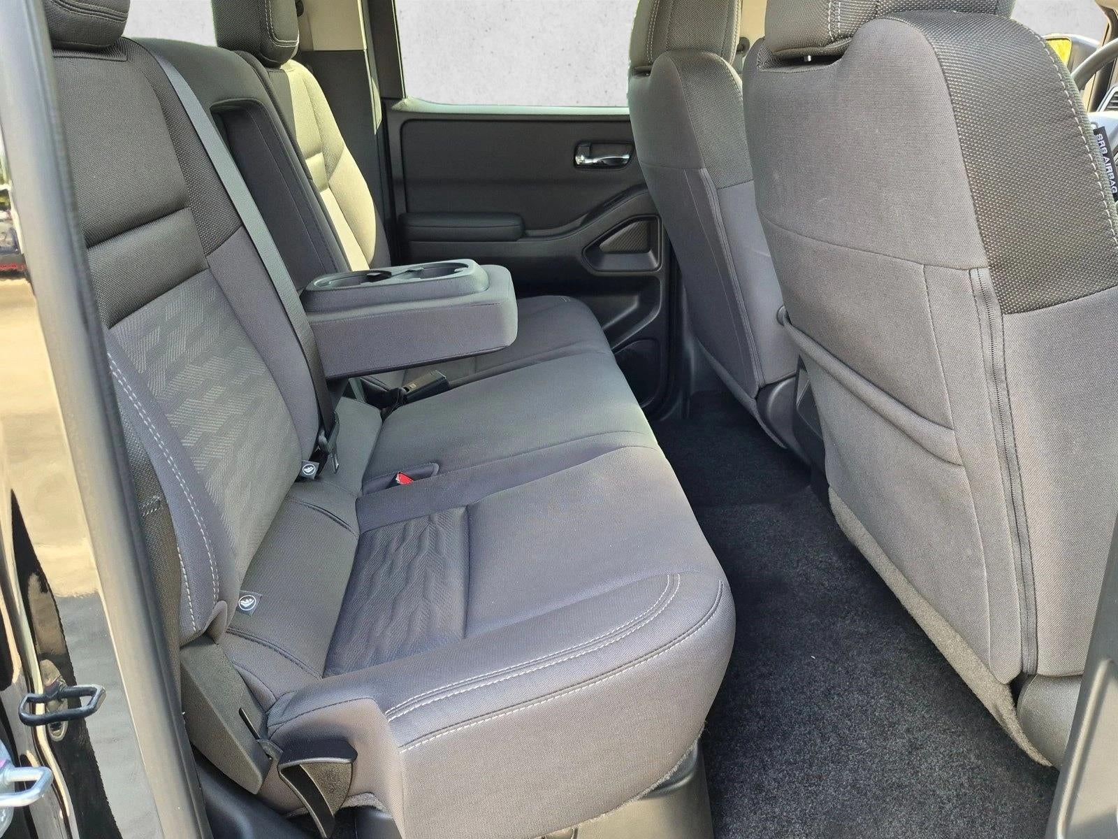 2024 Nissan Frontier Crew Cab SV 4x2