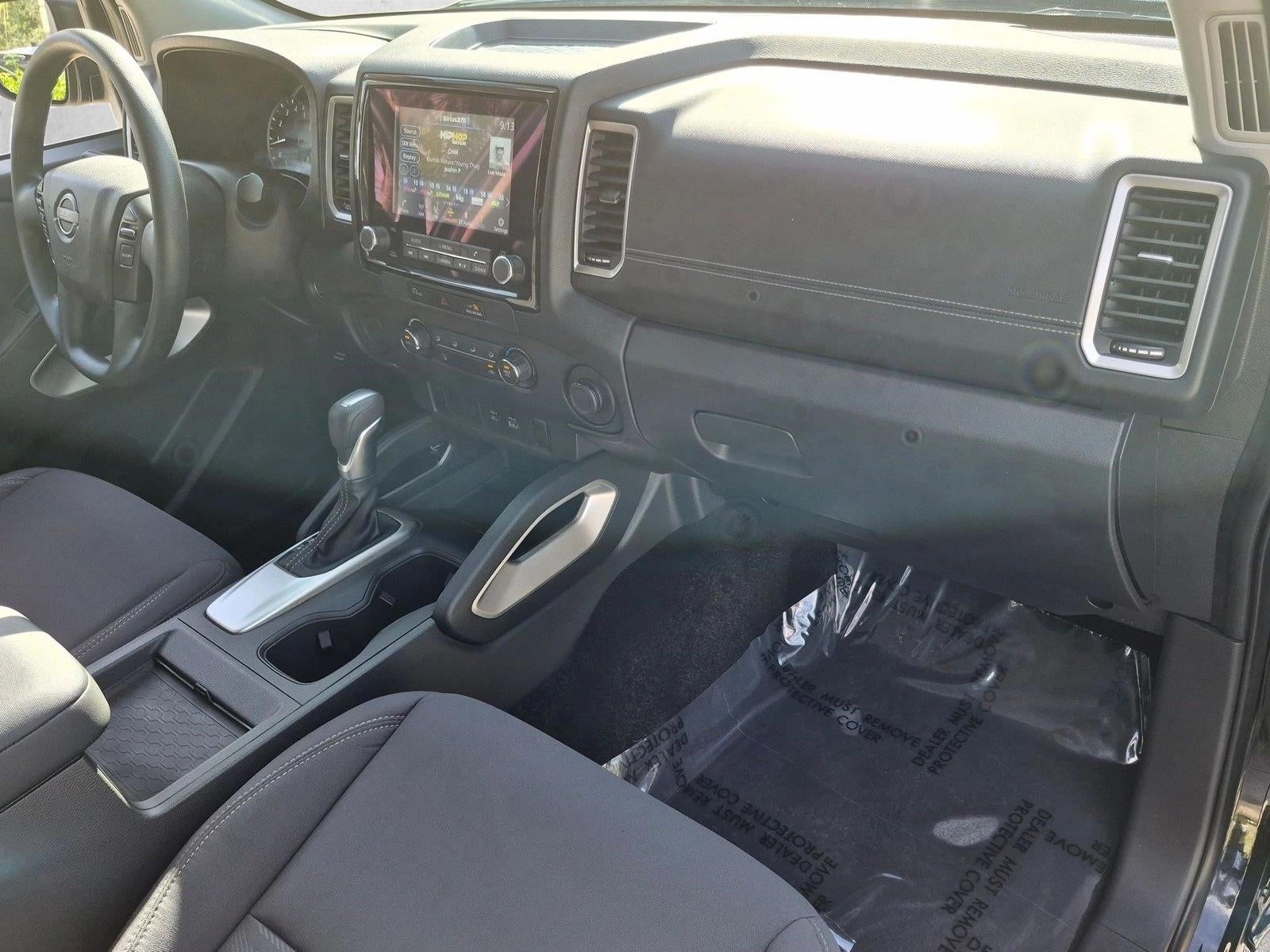 2024 Nissan Frontier Crew Cab SV 4x2