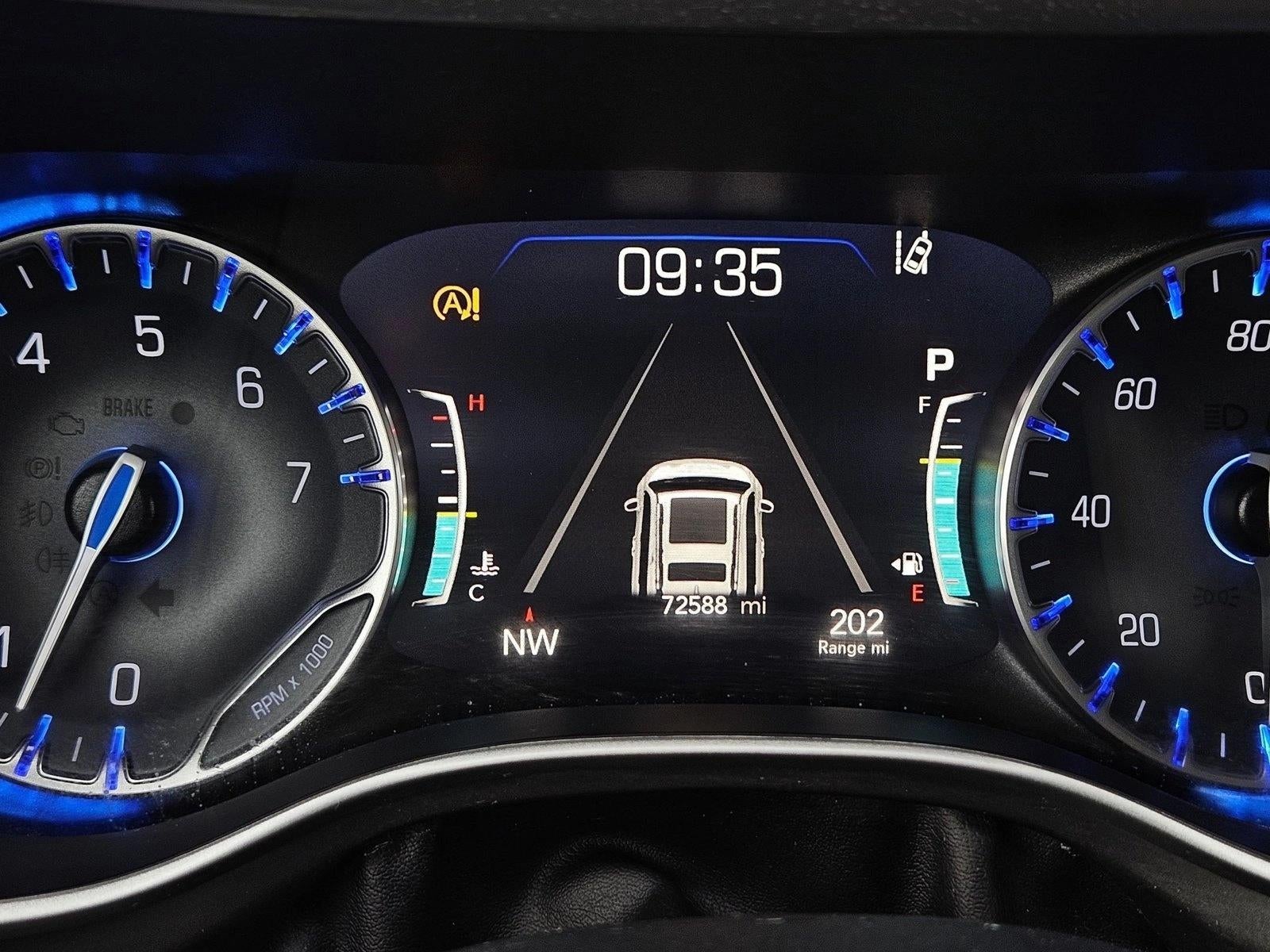 2022 Chrysler Pacifica Touring L