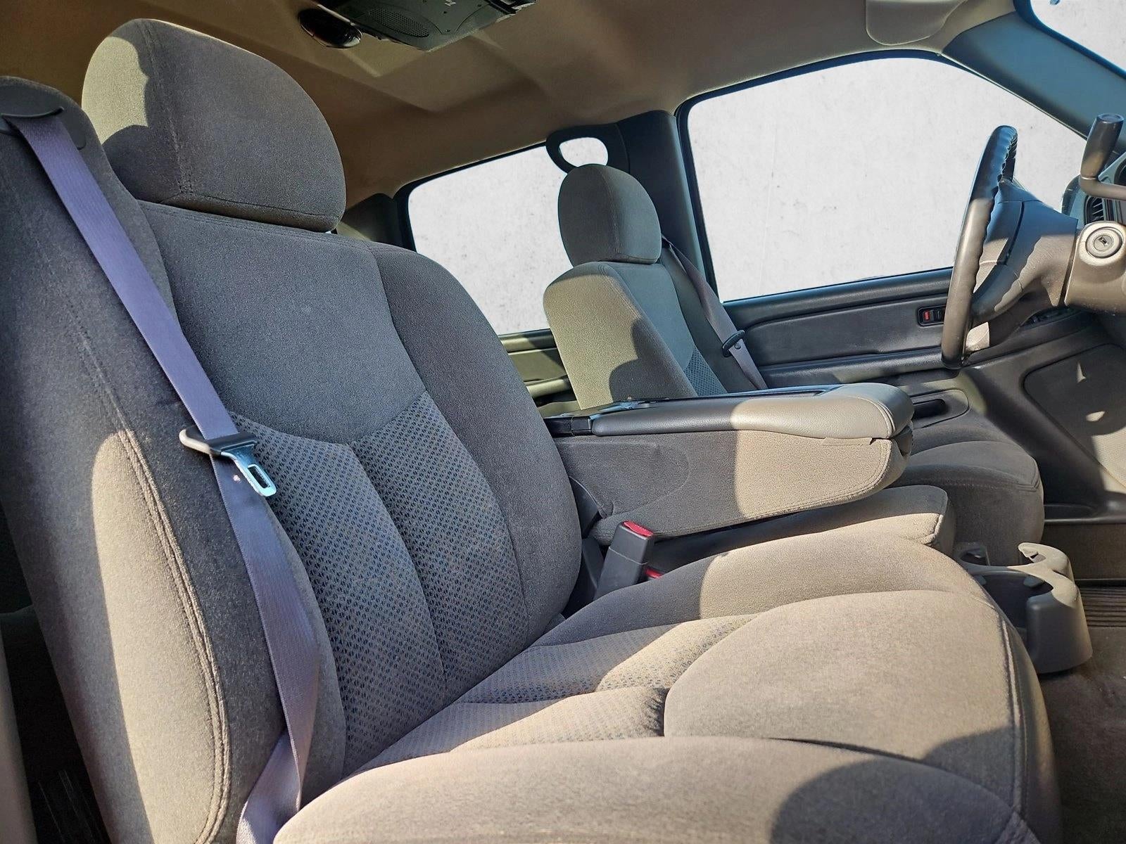 2005 Chevrolet Silverado 1500 LS