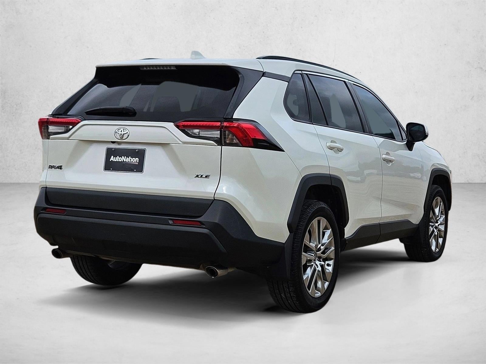 2022 Toyota RAV4 XLE Premium