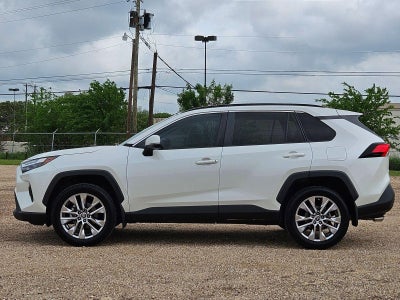 2022 Toyota RAV4 XLE Premium