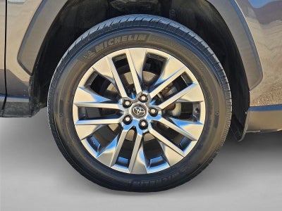 2020 Toyota RAV4 XLE Premium