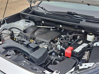 2022 Toyota RAV4 LE