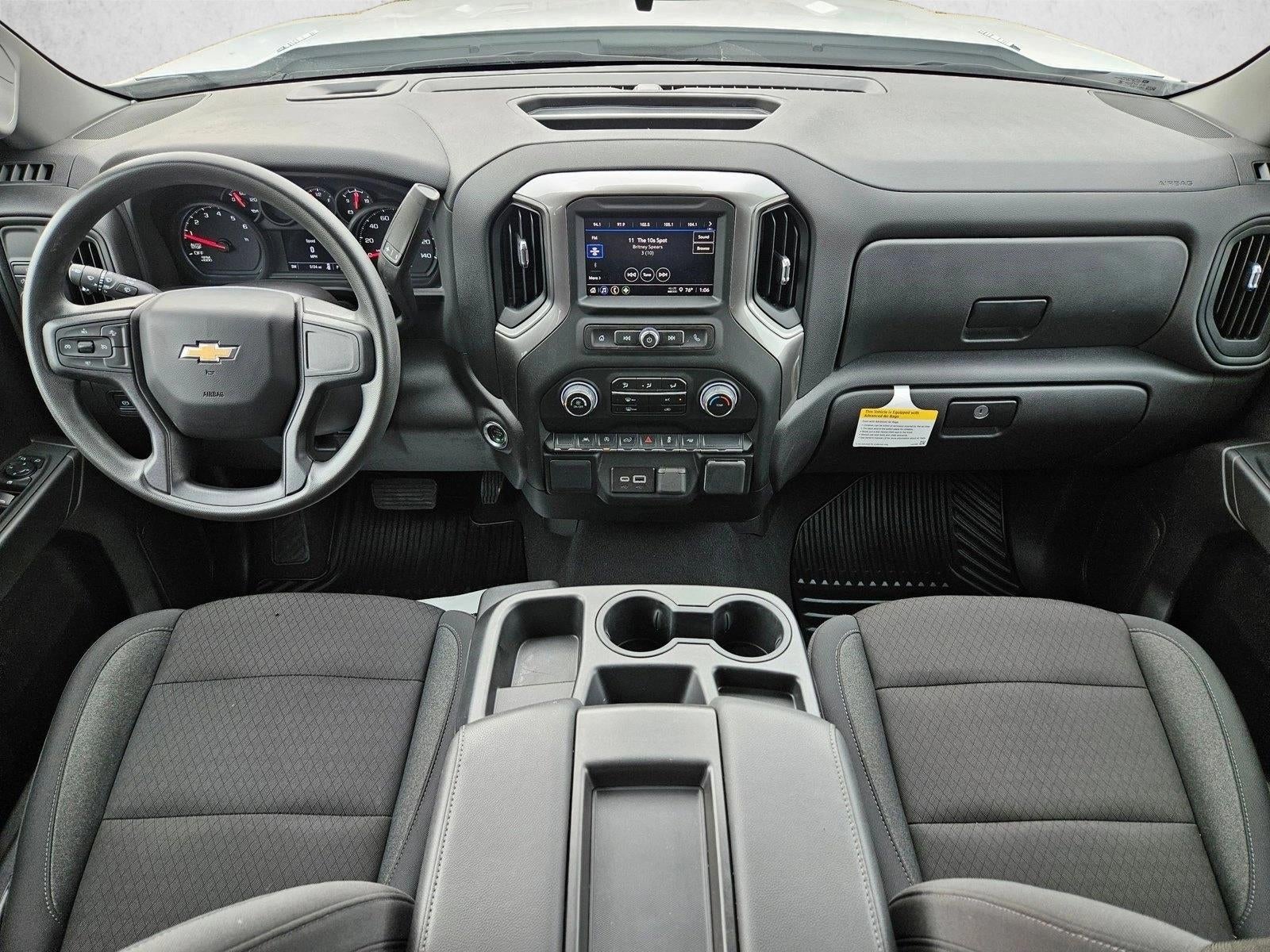 2024 Chevrolet Silverado 1500 Custom