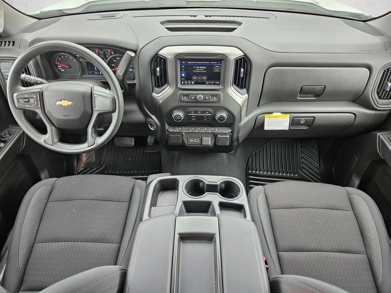 2024 Chevrolet Silverado 1500 Custom