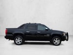 2012 Chevrolet Avalanche LS